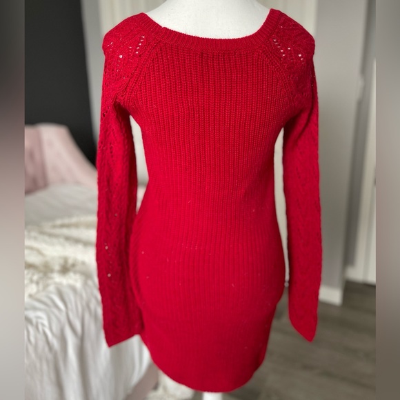Red Knit Sweater (Dress/Tunic length) - Picture 3 of 7